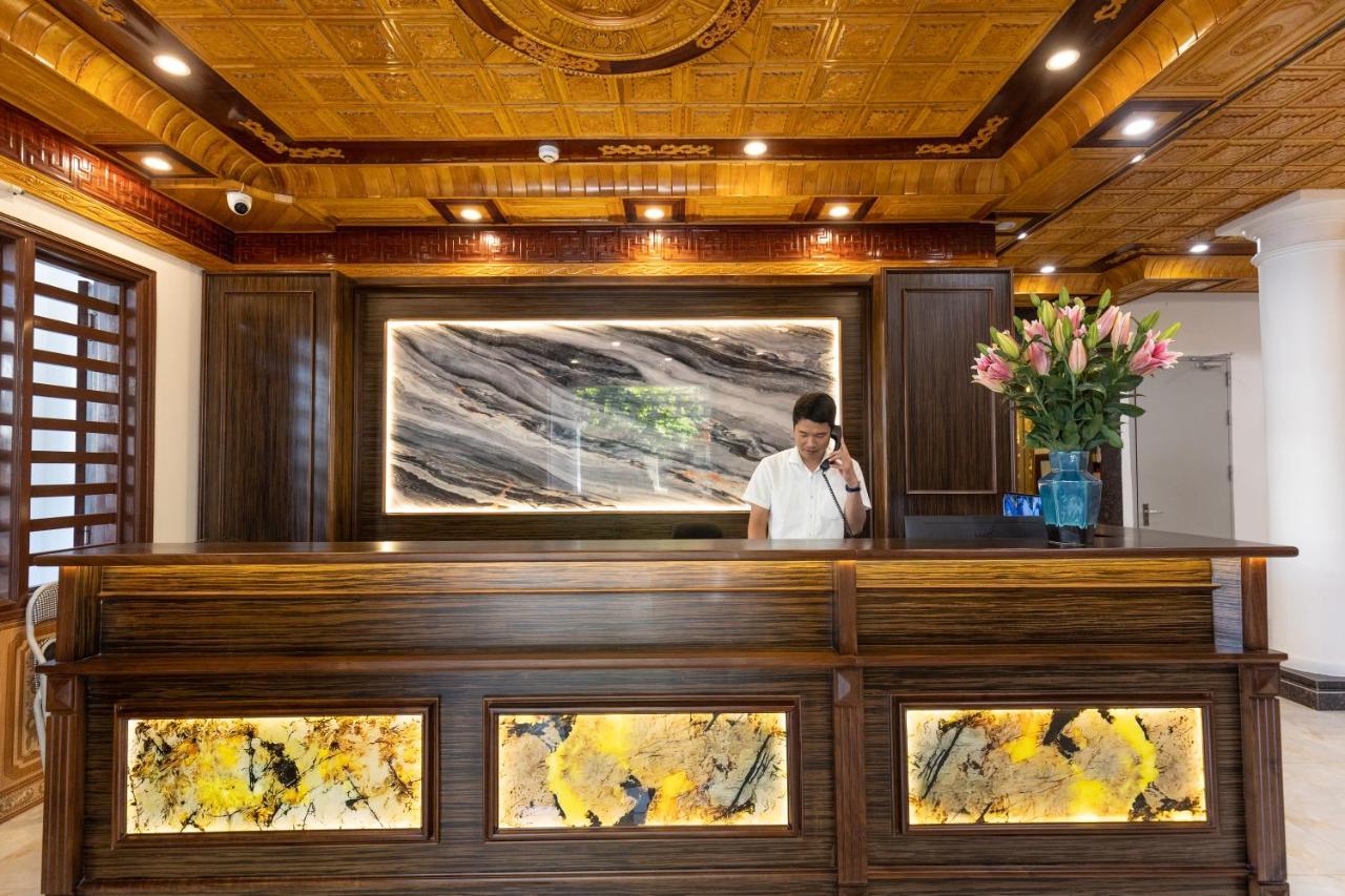 Royal Hotel Sai Dong - Long Bien هانوي المظهر الخارجي الصورة