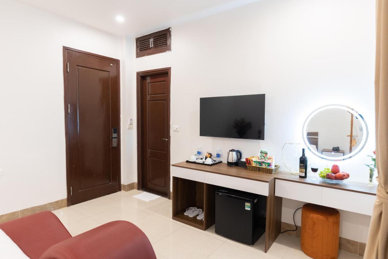 Royal Hotel Sai Dong - Long Bien هانوي المظهر الخارجي الصورة